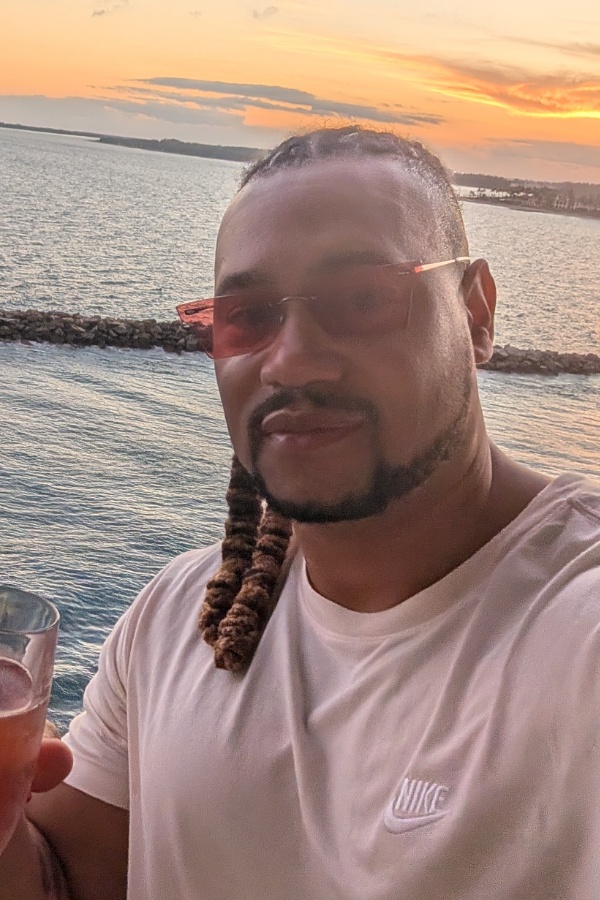 Cruise Brothers Travel Agent Terry Bell